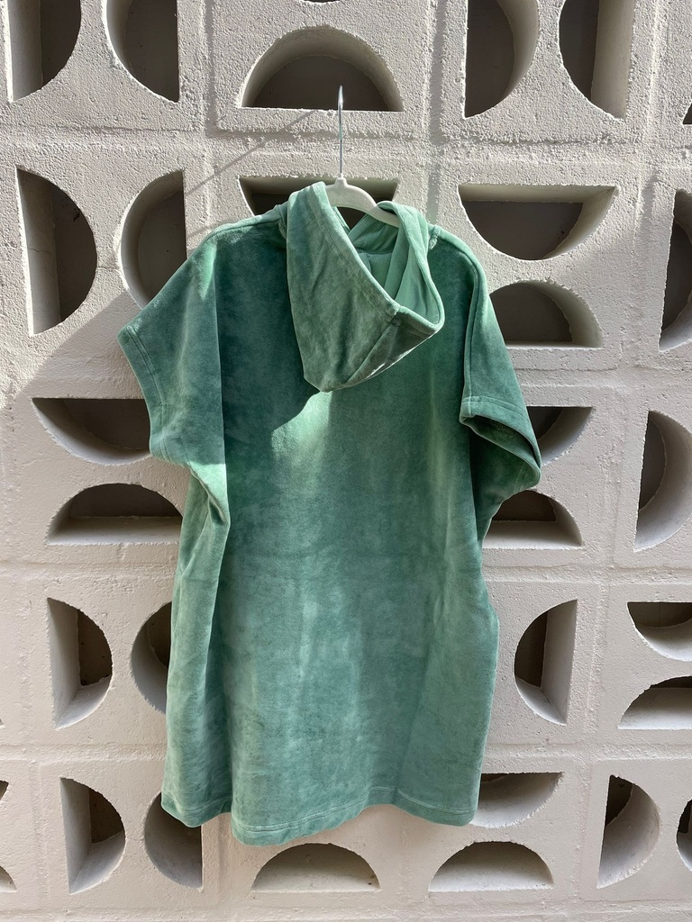 Poncho Beige/Verde 4-6Y Peekaboo